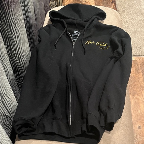 Elvis Presley Signature Graceland Black Zip up Hoodie with Gold Record on Back - Picture 2 of 4